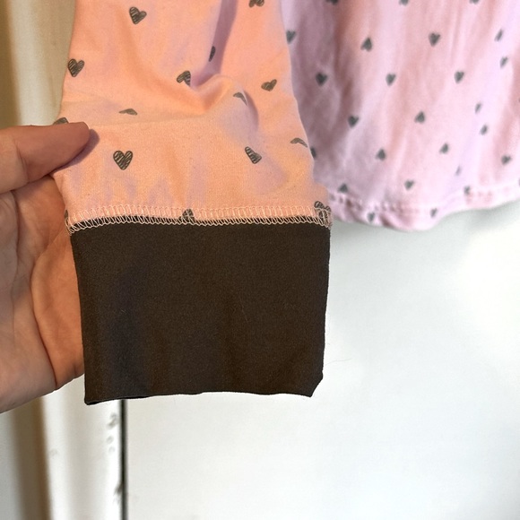 George- pink and grey buttery soft top with hearts - Picture 4 of 4